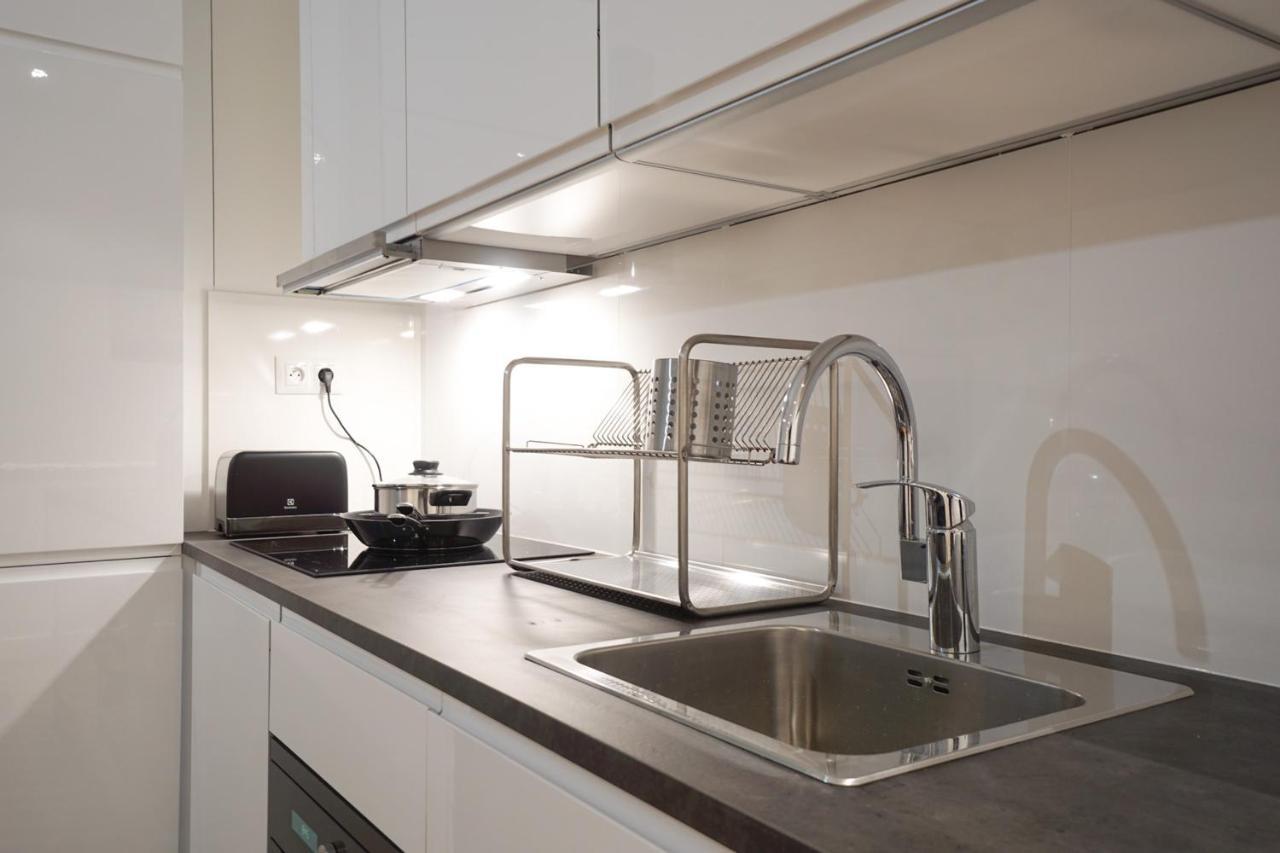 Apartment Large Flat At 2 Steps From The Eiffel Tower *